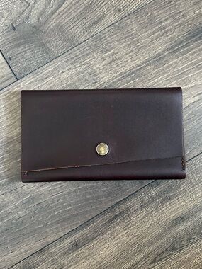 NWT GRIZZLY Portland Leather “Premium” Rancher Wallet